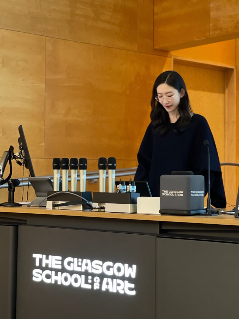 Yitong Zhang - Contemporary Metal Artist, Jeweller and Researcher